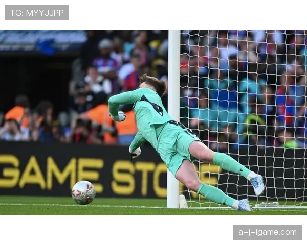 南美杯历史回顾：强队崛起与黑马涌现，谁将问鼎下一座冠军奖杯？