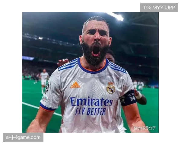 本泽马传奇生涯闪耀足坛,激励新一代球员助力足球发展 本泽马传奇生涯闪耀足坛,激励新一代球员助力足球发展