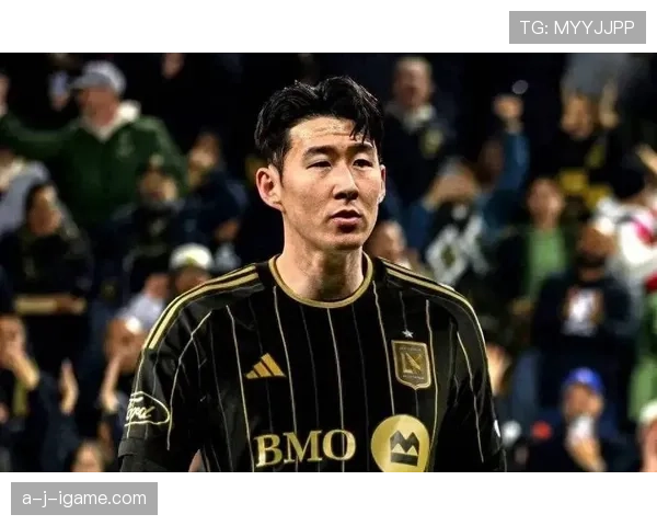 孙兴慜与萨拉赫进攻效率及战术角色对比分析 孙兴慜与萨拉赫进攻效率及战术角色对比分析